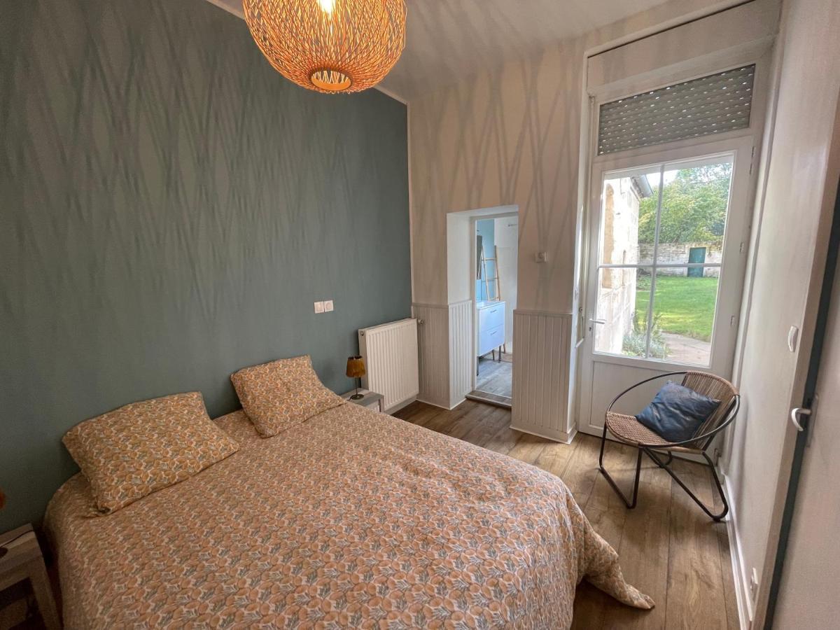 ניורט -Le Petit Rochelais- Centre Ville, Stationnement, Netflix - Ideal Couples, Familles, Business מראה חיצוני תמונה